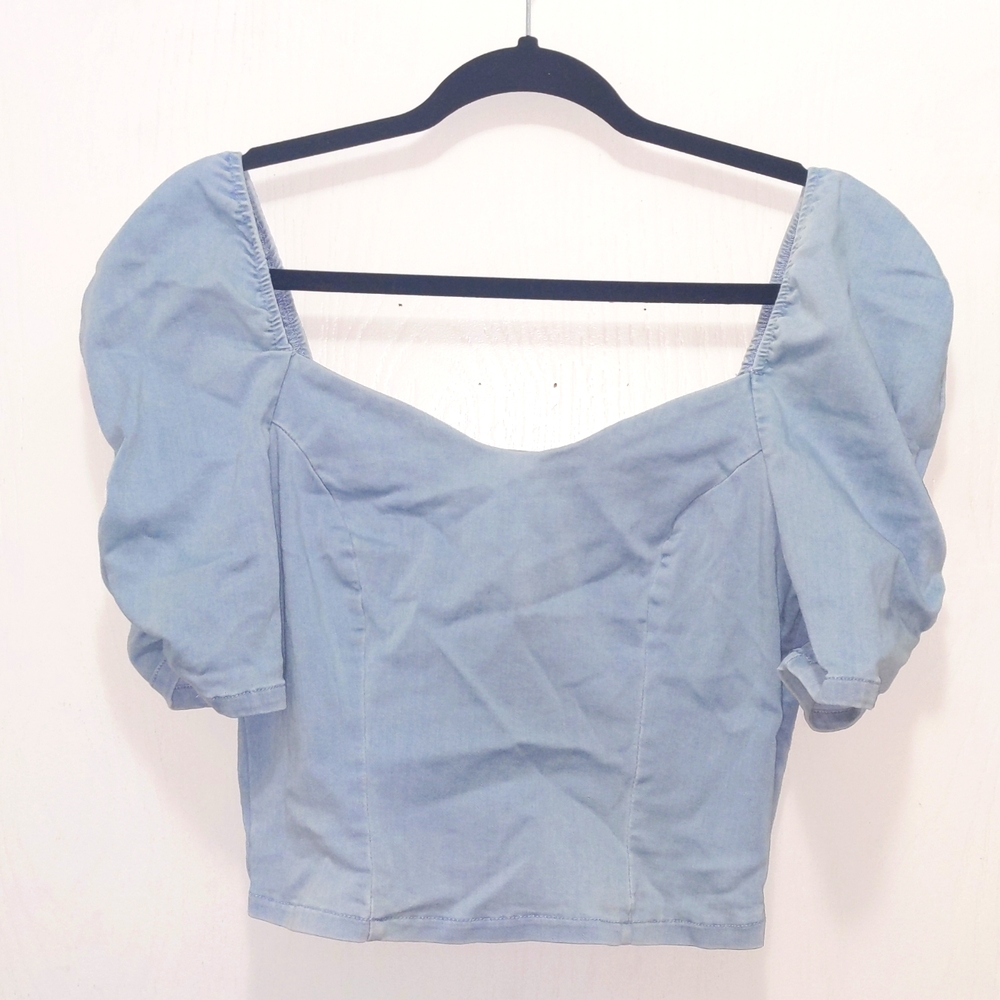 baby blue denim puff sleeves top